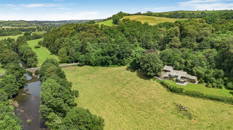 Click the photo for more details of Tamar Valley