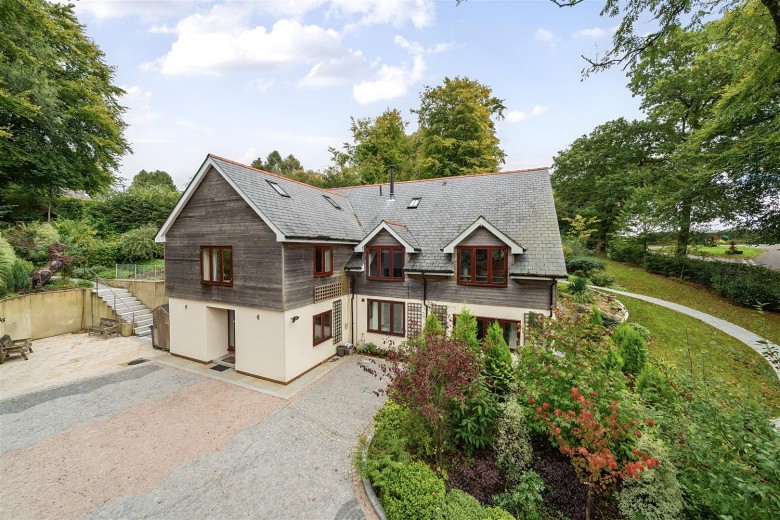 Click the photo for more details of Milton Abbas, Blandford Forum, Dorset