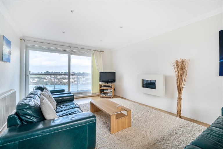 Images for Meadow Close, Polruan, Fowey