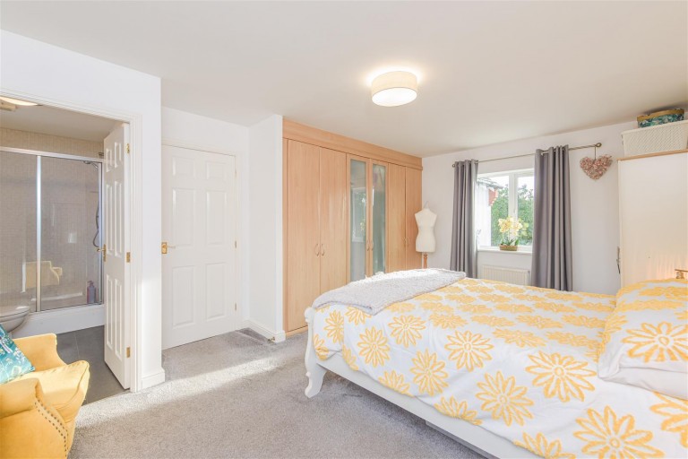 Images for Buckingham Drive, Church Gresley, DE11