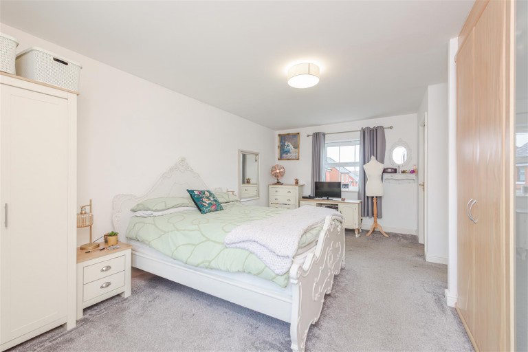 Images for Buckingham Drive, Church Gresley, DE11