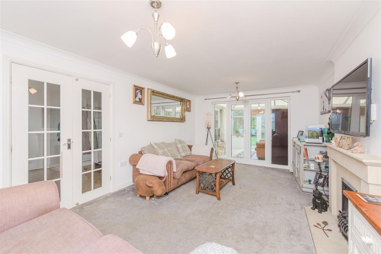 Images for Buckingham Drive, Church Gresley, DE11