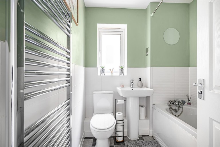 Images for Nanterrow Drive, Bodmin