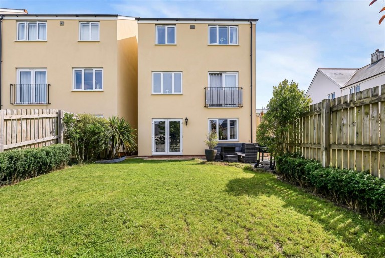 Images for Nanterrow Drive, Bodmin
