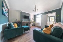 Images for Holyoake Street, Wellington