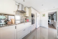 Images for Holyoake Street, Wellington