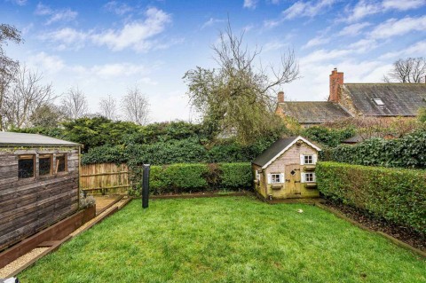 Click the photo for more details of Long Row Close, Everdon, NN11