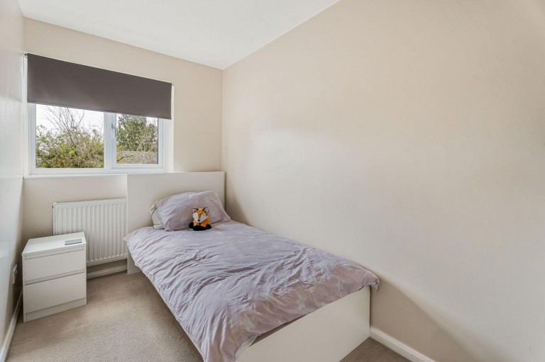 Images for Long Row Close, Everdon, NN11