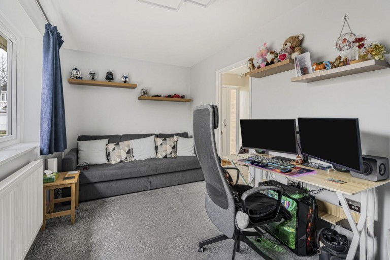 Images for Long Row Close, Everdon, NN11