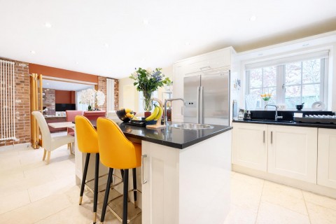 Click the photo for more details of Bottom Street, Allington, Grantham