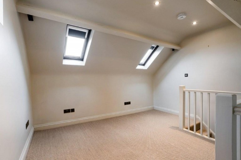 Images for Ampney Crucis, Gloucestershire