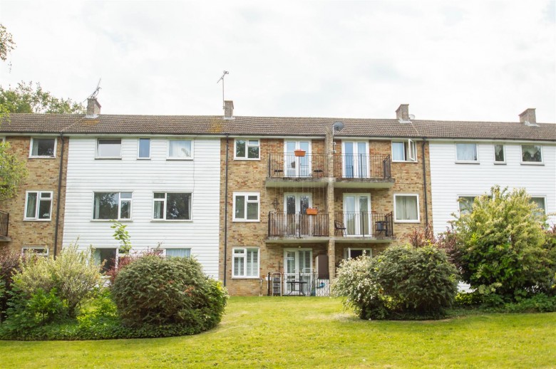 Click the photo for more details of Ashlea Road, Haverhill