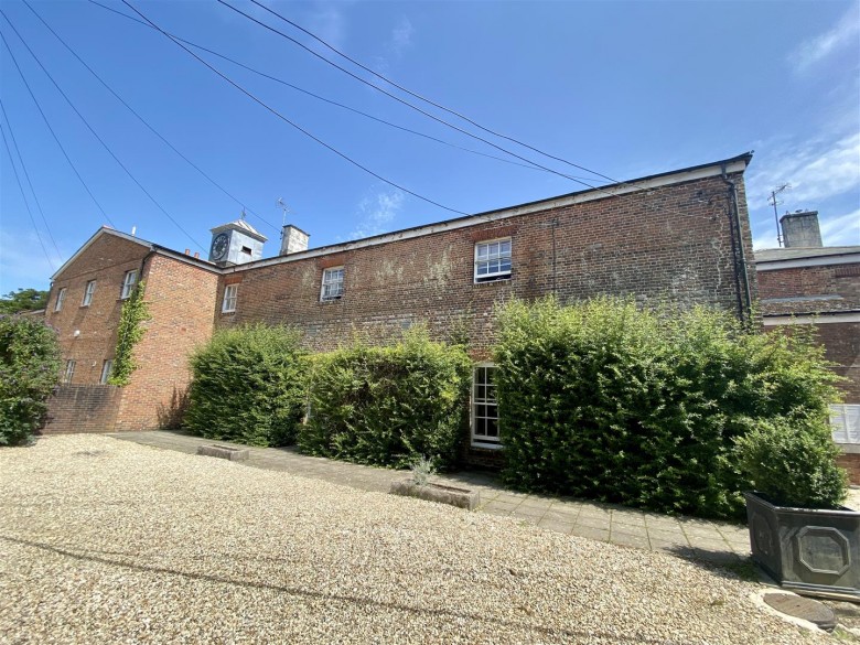 Click the photo for more details of Frampton, Dorchester