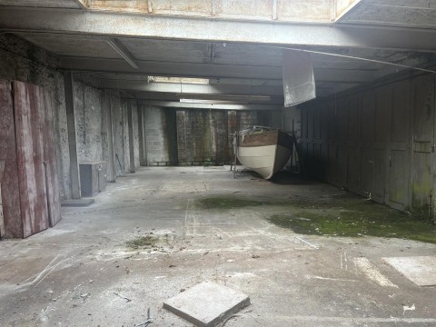 Click the photo for more details of Hoskings Row, Redruth