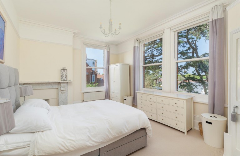 Images for Cowes, Isle of Wight