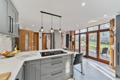 Click the photo for more details of The Bartons, Yeabridge, South Petherton