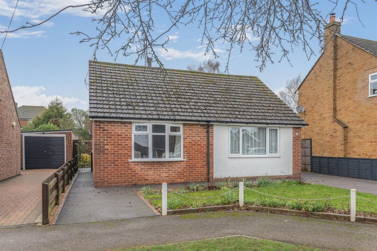 Images for Elmscote Road, Banbury