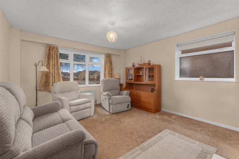 Images for Elmscote Road, Banbury