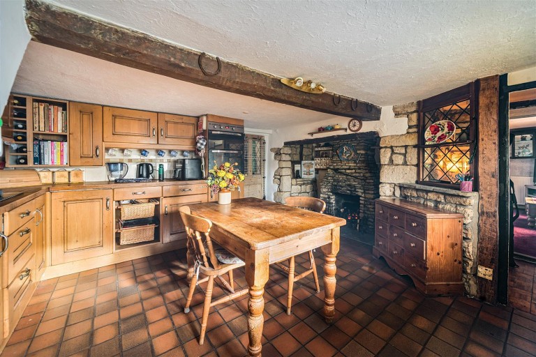 Images for Stoke Road, Blisworth, NN7