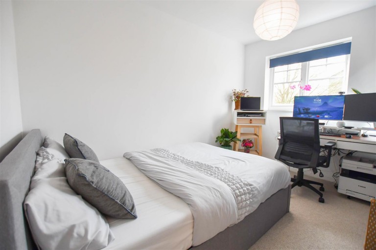 Images for Heasman Close, Newmarket