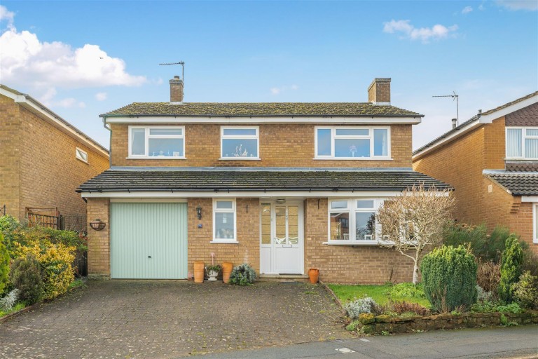 Images for Hazeldene Gardens, Banbury