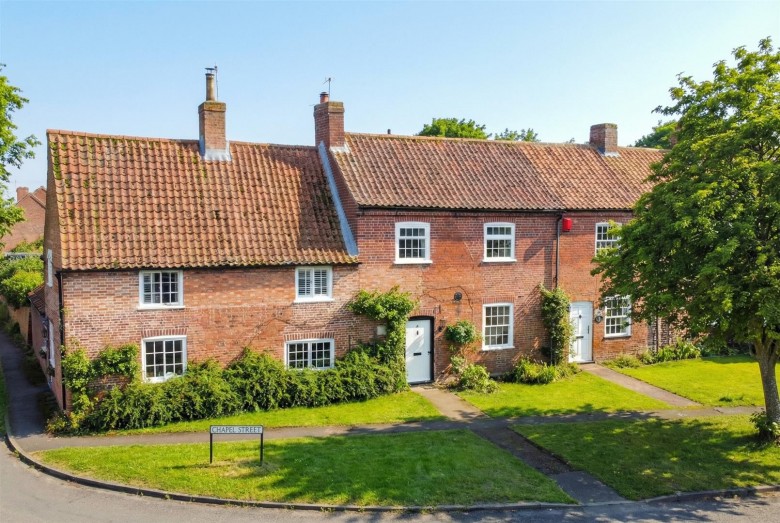 Click the photo for more details of Rose Cottages, Chapel Street, Beckingham