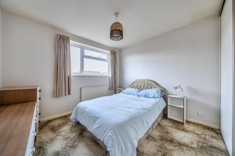 Images for Woodgate Close, Grove, Wantage