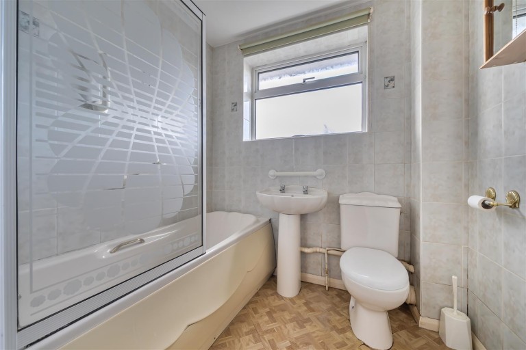 Images for Woodgate Close, Grove, Wantage