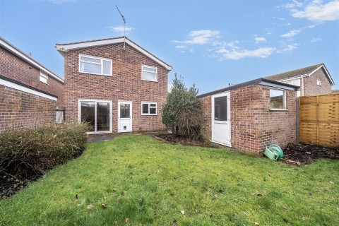 Click the photo for more details of Woodgate Close, Grove, Wantage