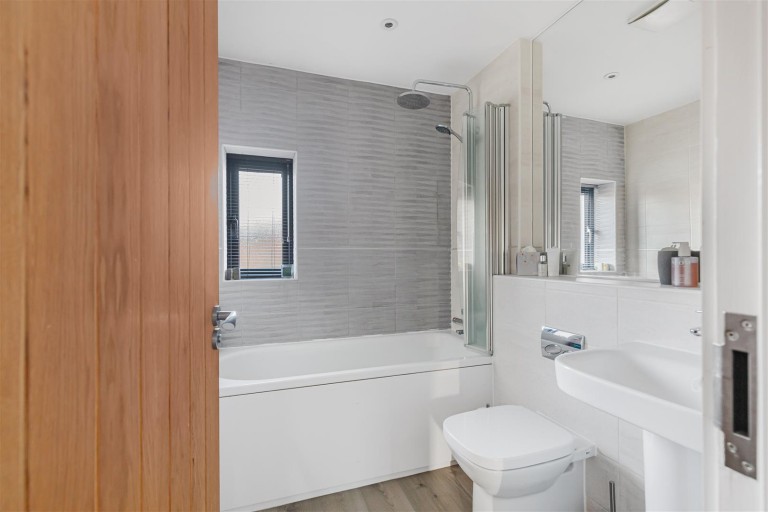 Images for Kinsey Place, Linton, Cambridge