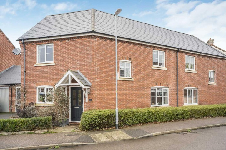 Images for Brampton Grange Drive, Daventry, NN11