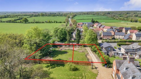 Click the photo for more details of High Street, Syresham, NN13