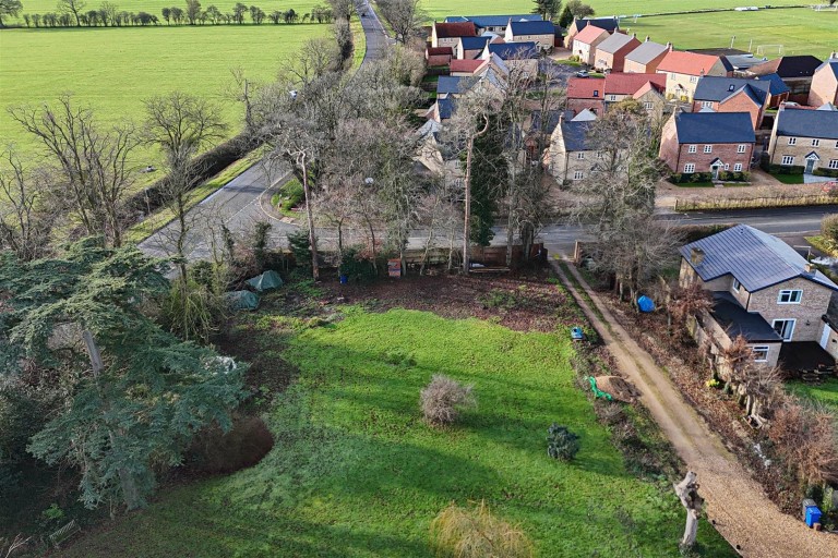 Images for High Street, Syresham, NN13