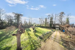 Images for High Street, Syresham, NN13