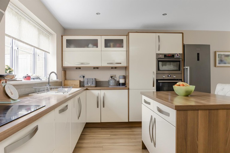 Images for Parnell Close, West Haddon, Northampton,NN6