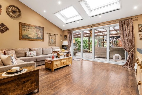 Click the photo for more details of Birdwood Road, Cambridge