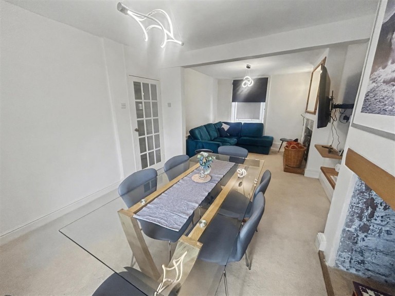 Images for Clovens Road, Portland