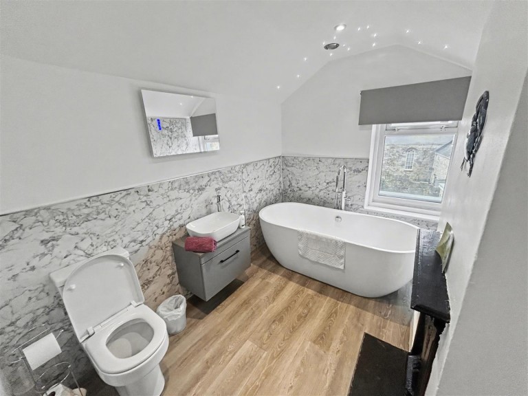 Images for Clovens Road, Portland