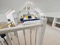 Images for Clovens Road, Portland