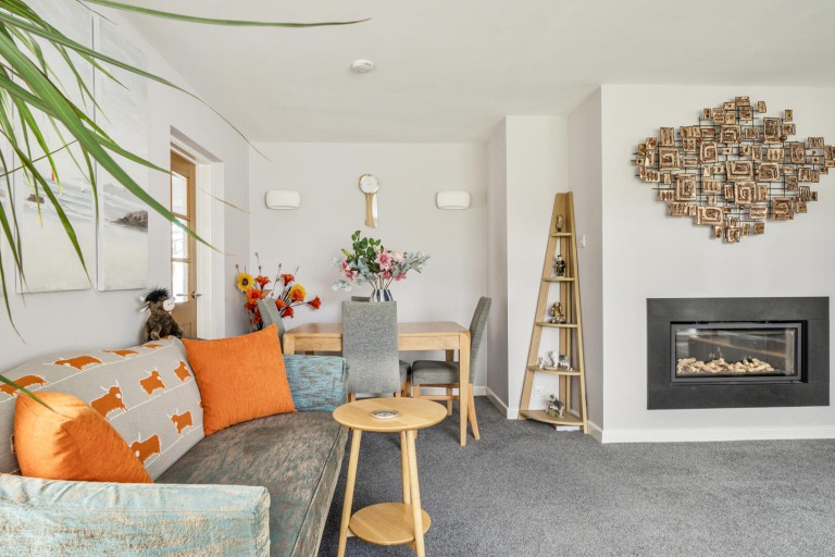 Images for Axe Valley Close, Axminster