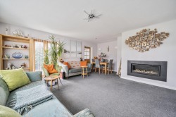 Images for Axe Valley Close, Axminster