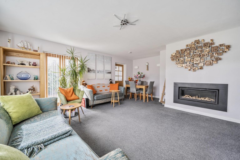 Images for Axe Valley Close, Axminster