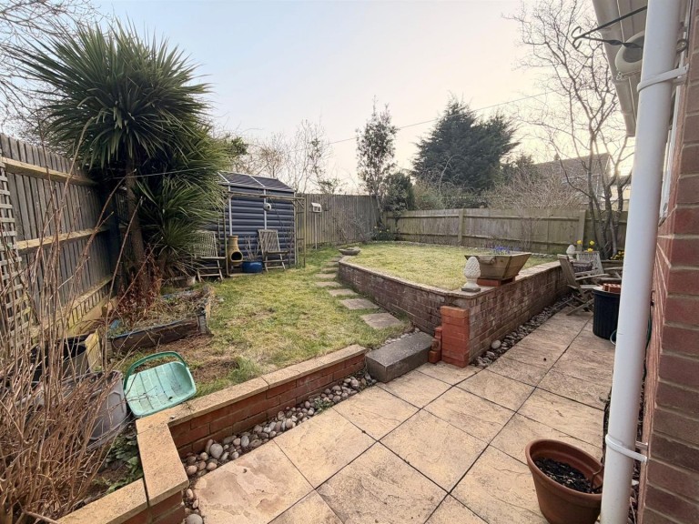 Images for Hastings Close, Banbury - ground floor annexe