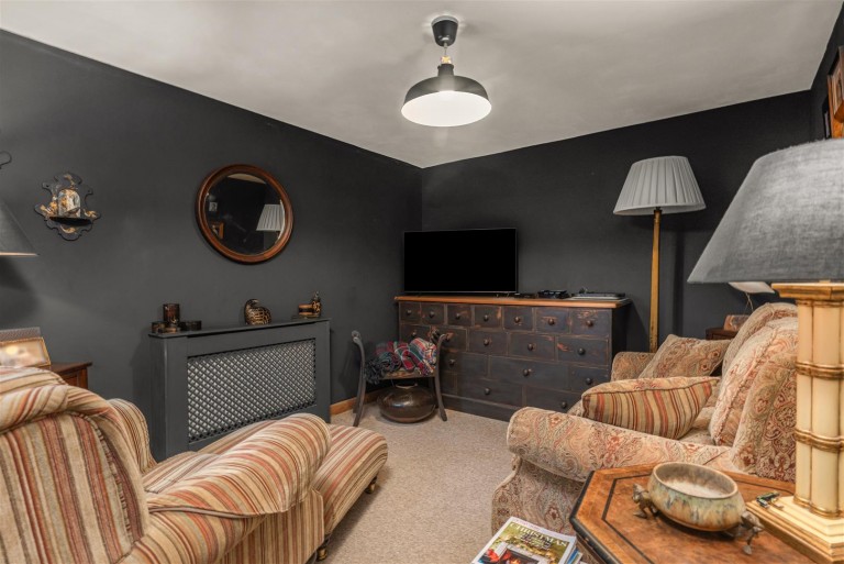 Images for Hastings Close, Banbury - ground floor annexe