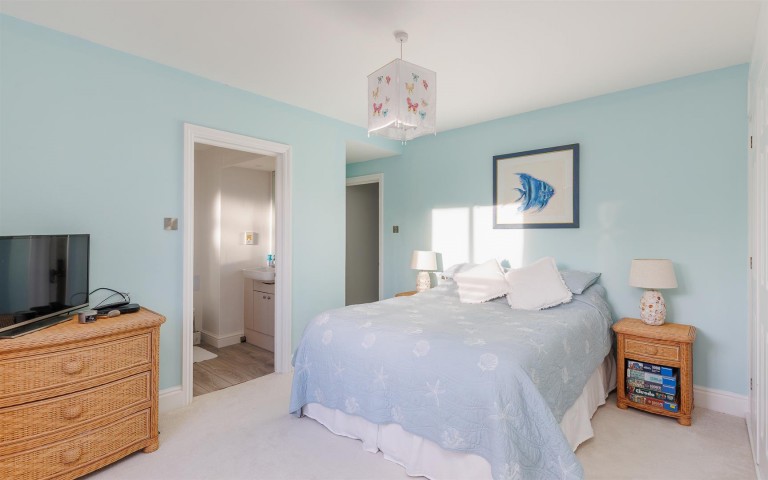 Images for Cowes, Isle of Wight