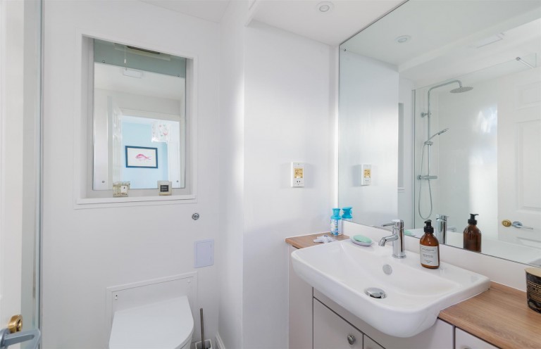 Images for Cowes, Isle of Wight