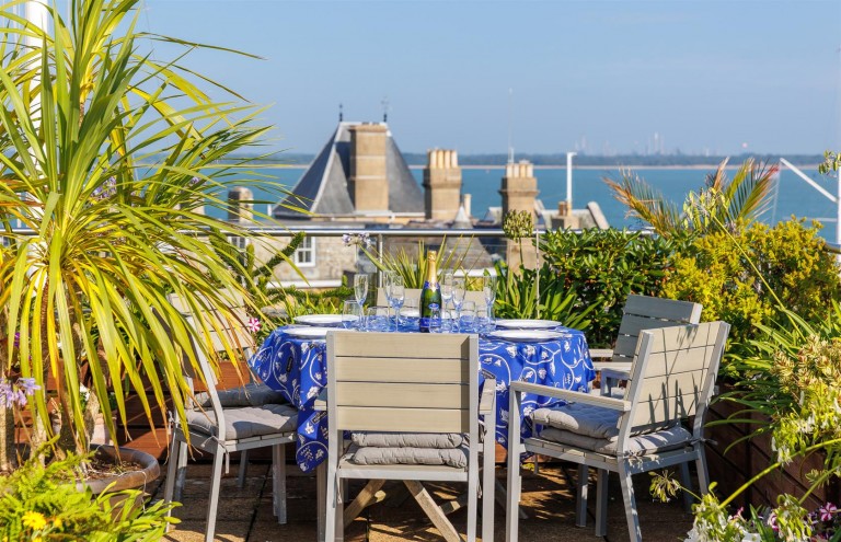 Images for Cowes, Isle of Wight