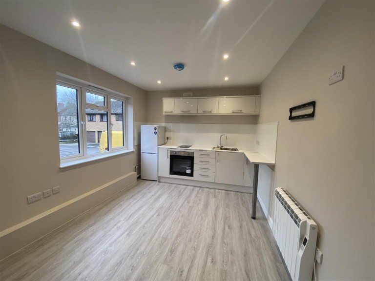 Images for Kiddles, Yeovil