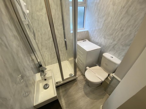 Click the photo for more details of Kiddles, Yeovil