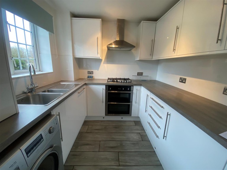 Images for Showell Park, Staplegrove, Taunton